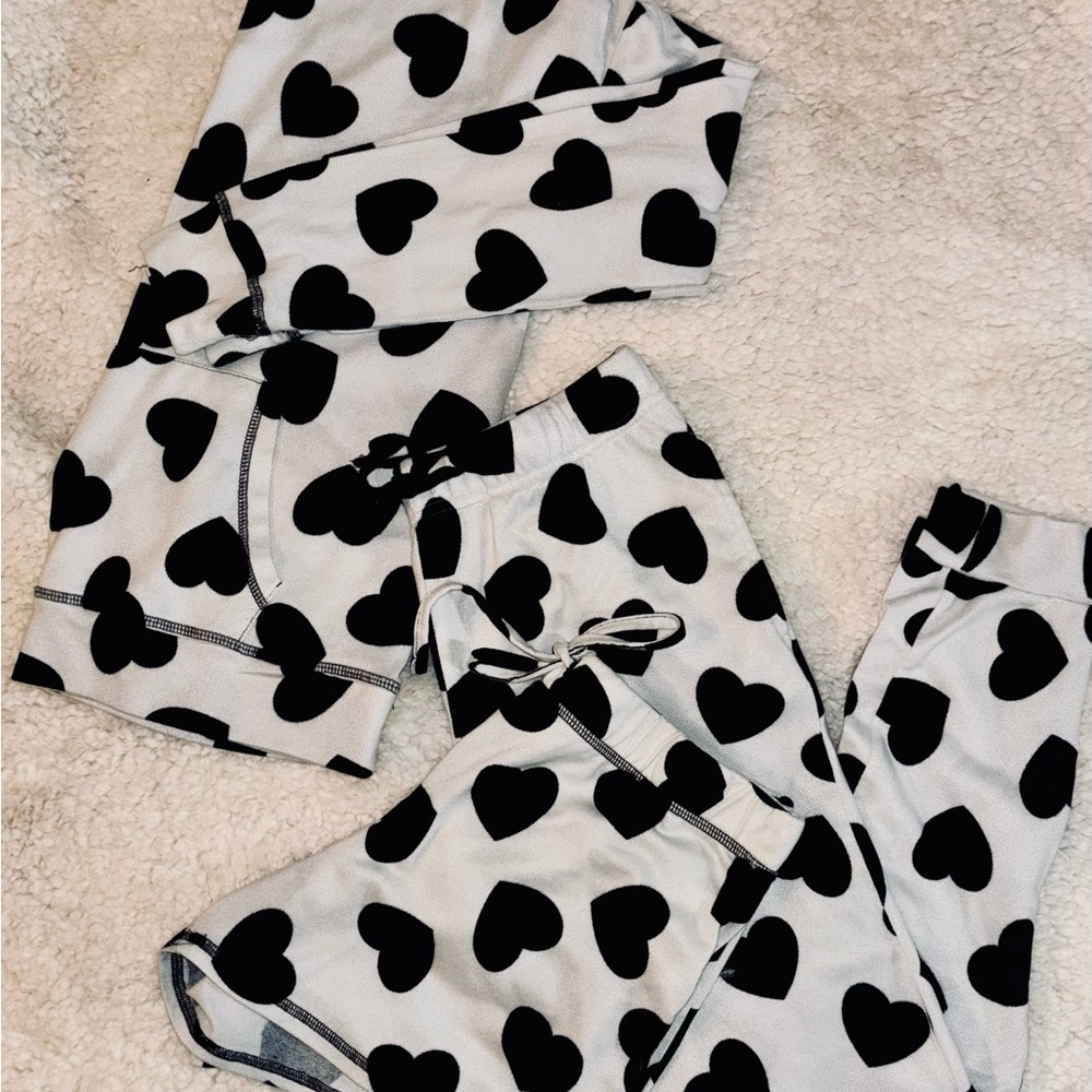 Cozy KIKIT Women's Pajama Set – Worn Once, Great Condition!